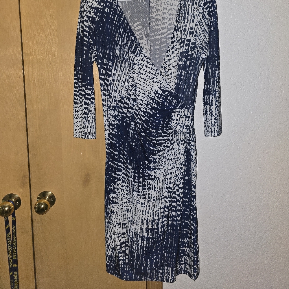 MLLE GABRIELLE DRESS - Picture 2 of 4